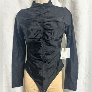 Good American GB0436 NWT Sz 3 Ruched High Mock Neck Black Long Sleeves Bodysuit.